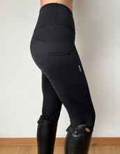 Load image into Gallery viewer, New Black Full Grip Leggings