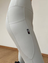 Load image into Gallery viewer, Light Grey Full Grip Leggings
